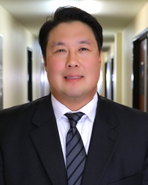 Dr. Kent Choi, DC
